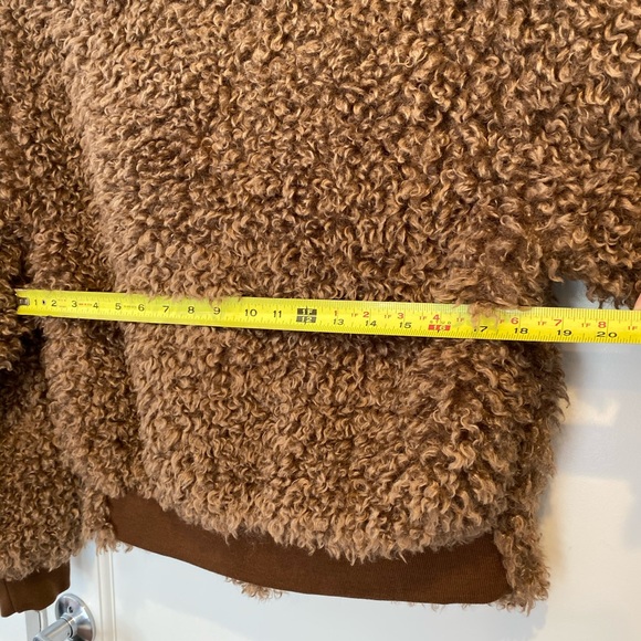 Jacket - Picture 8 of 8